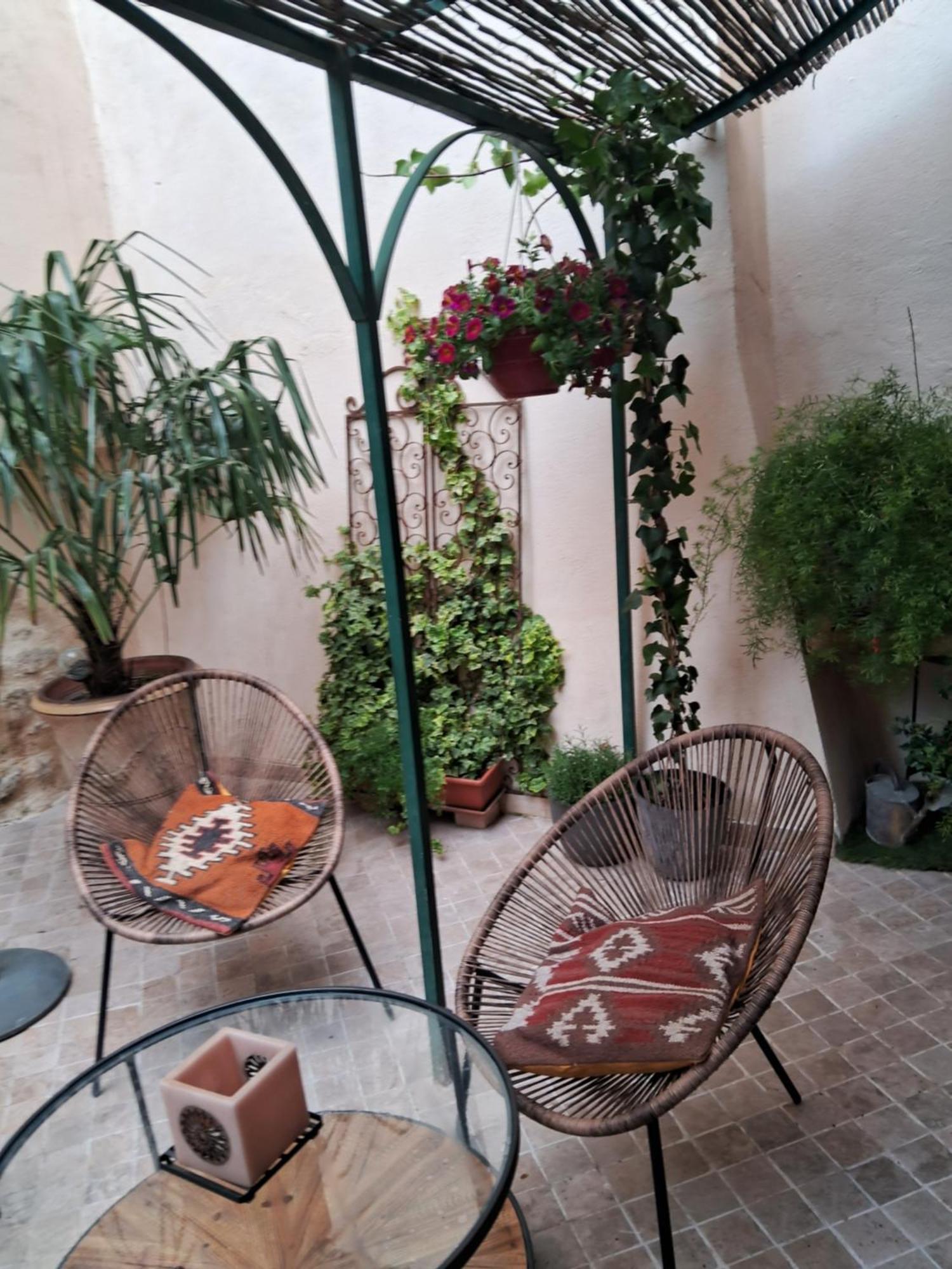 Le Clos Du Rouet Tarascon Exteriér fotografie