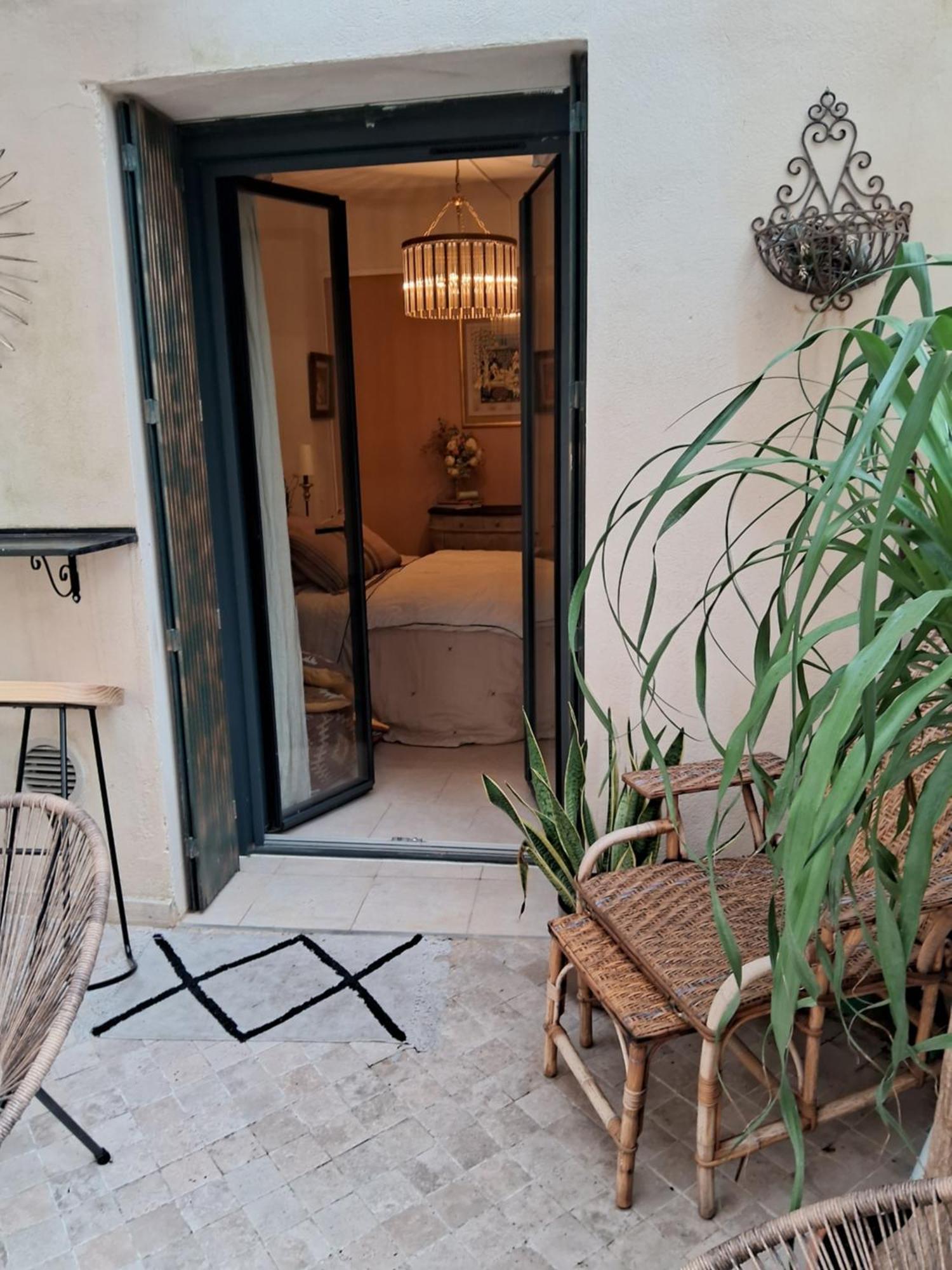 Le Clos Du Rouet Tarascon Exteriér fotografie