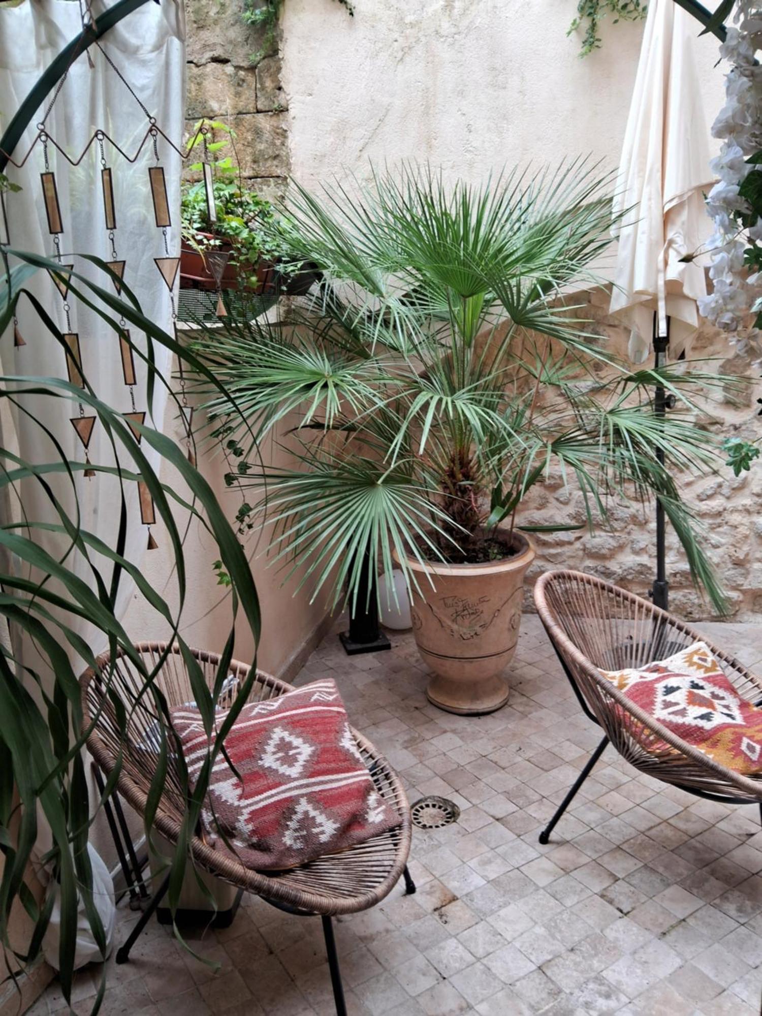 Le Clos Du Rouet Tarascon Exteriér fotografie